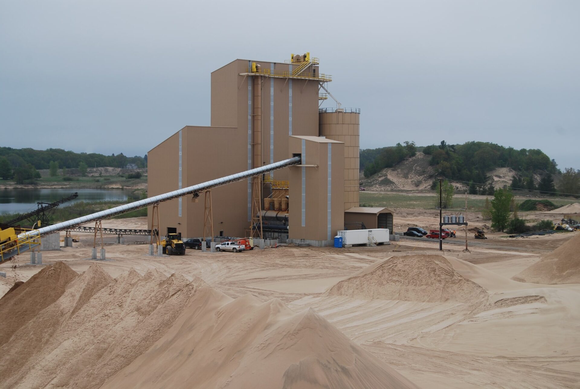 A dry plant partially built